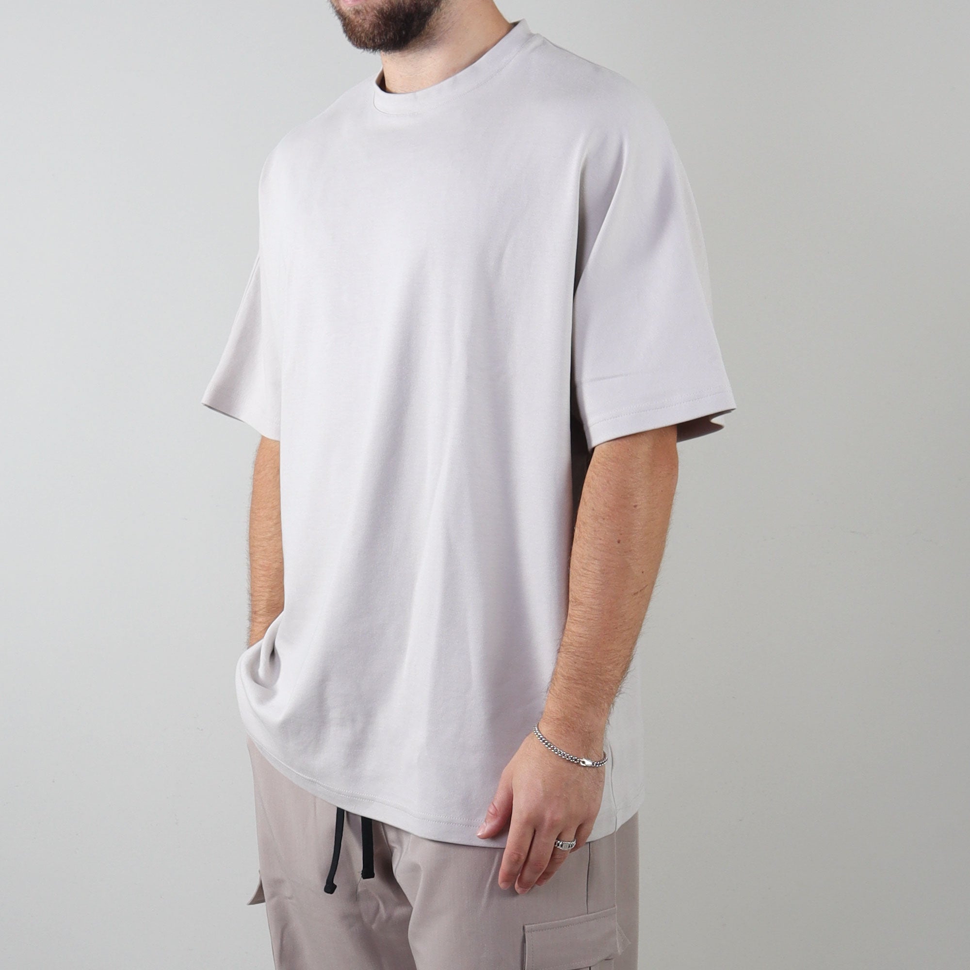 Essential kymo tee washed grey