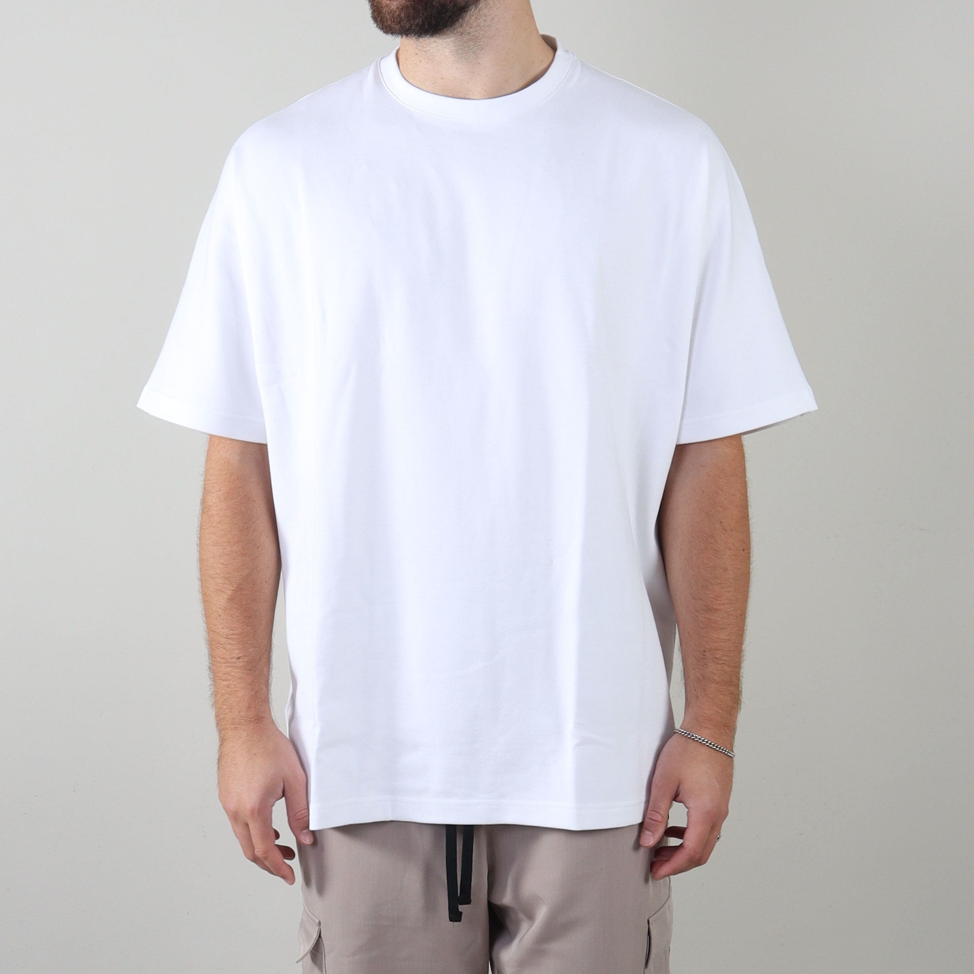 Essential kymo tee white