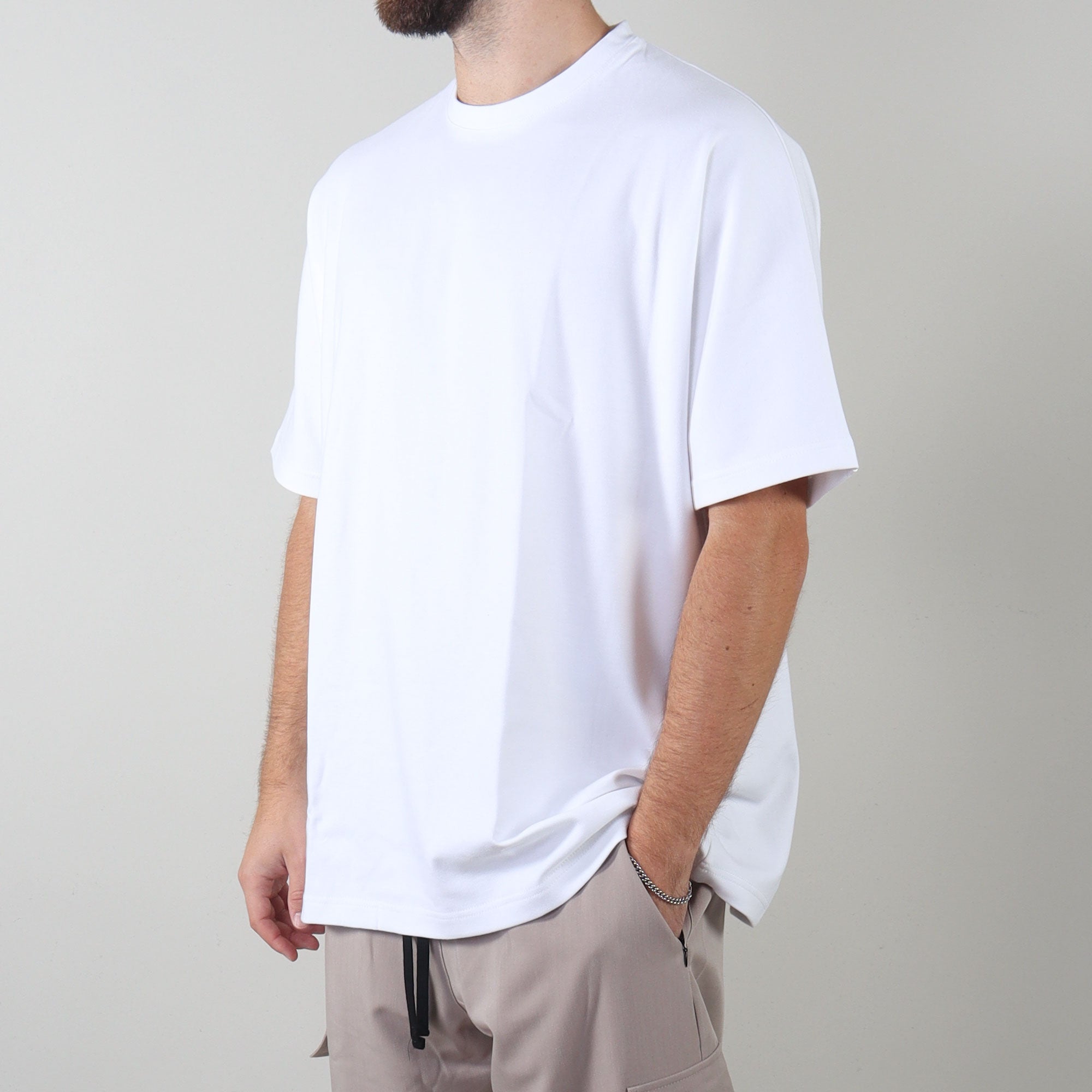 Essential kymo tee white